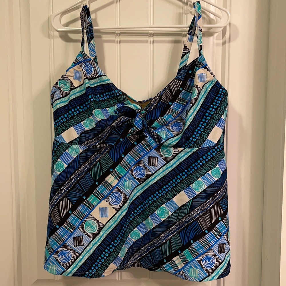 Tankini bathing suit top